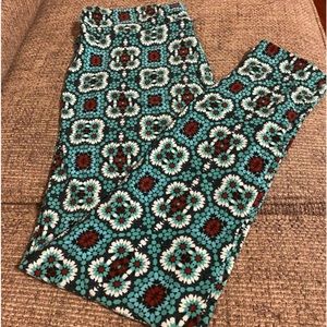 Lularoe leggings